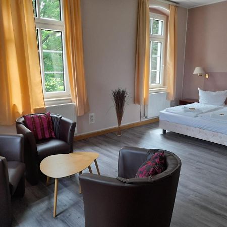 Hotel Am Kreischaer Park Kültér fotó
